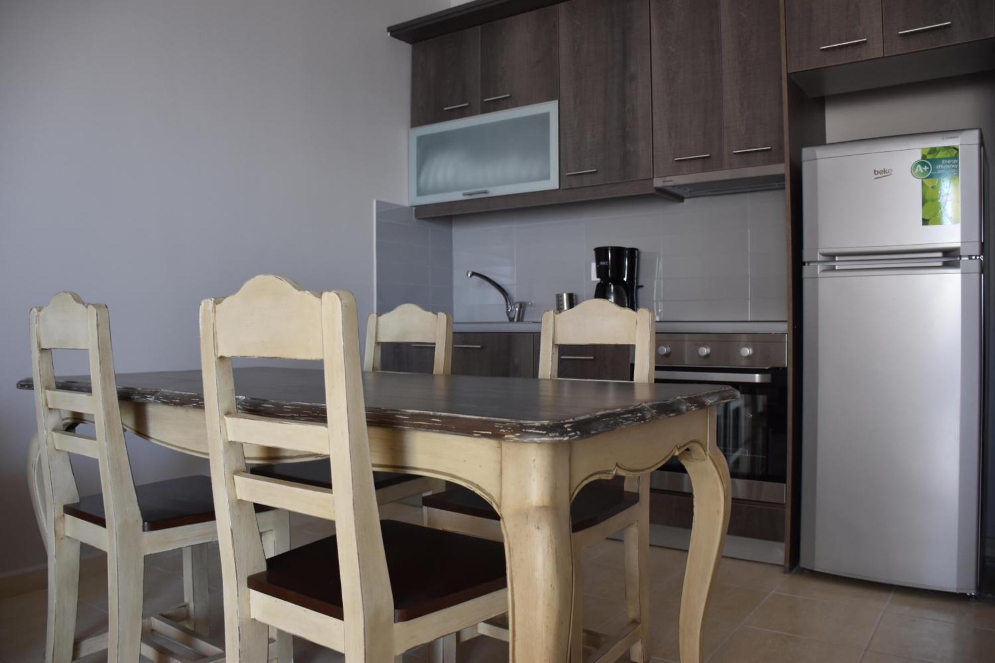 Aperanto House Paralia Loutsas Chambre photo