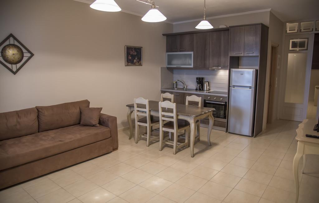 Aperanto House Paralia Loutsas Extérieur photo